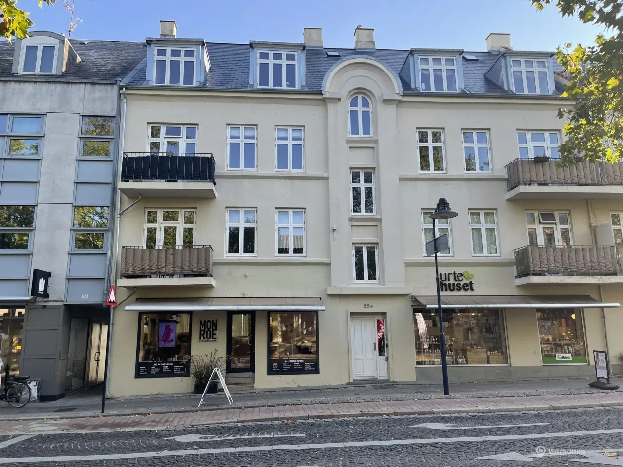 Billede 1 - Butik/klinik til afståelse på Lyngby Hovedgade 55A