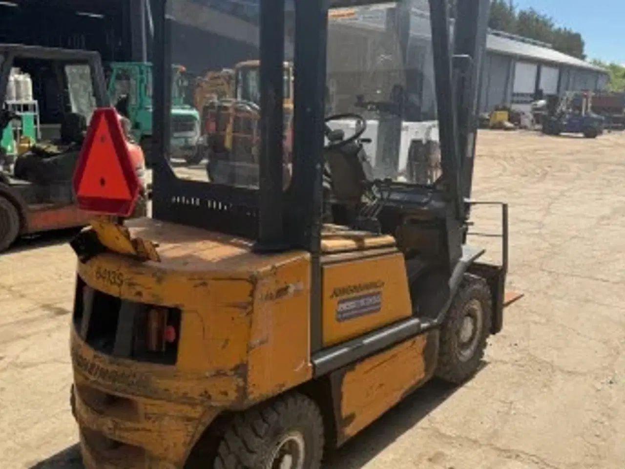 Billede 3 - Dieseltruck med friløft