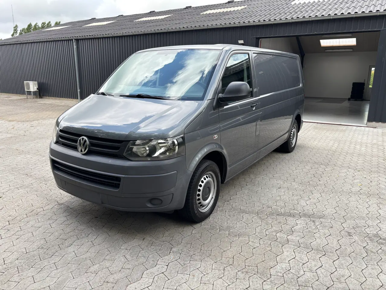Billede 4 - Vw transporter 2,0 Tdi 140 hk lang 2014