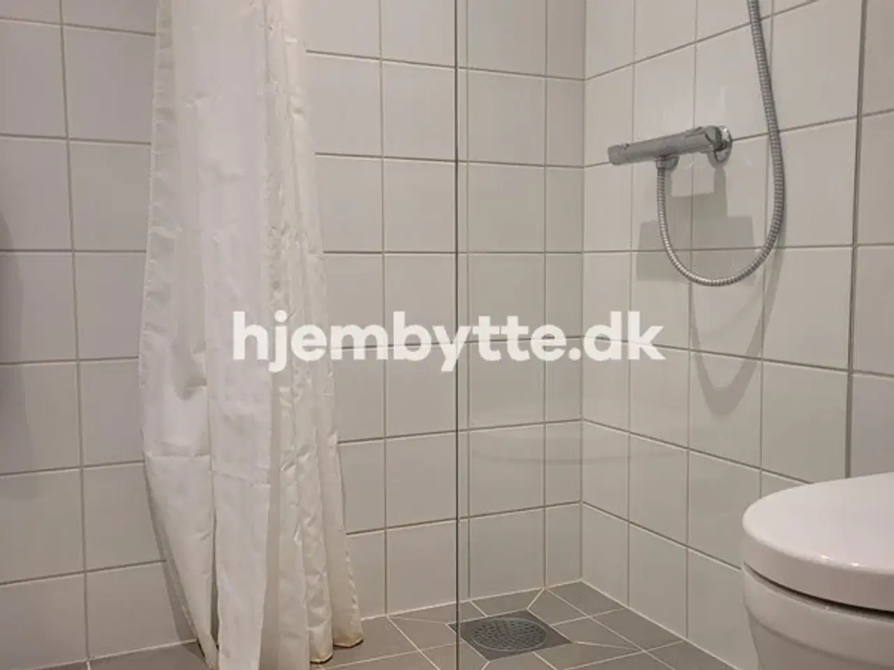 Billede 6 - Hjembytte - Rådhusparken