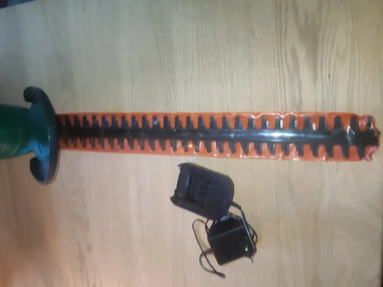 Billede 7 - Hæk klipper på batteri 