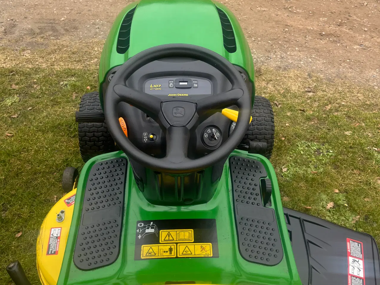 Billede 6 - John Deere sælges 