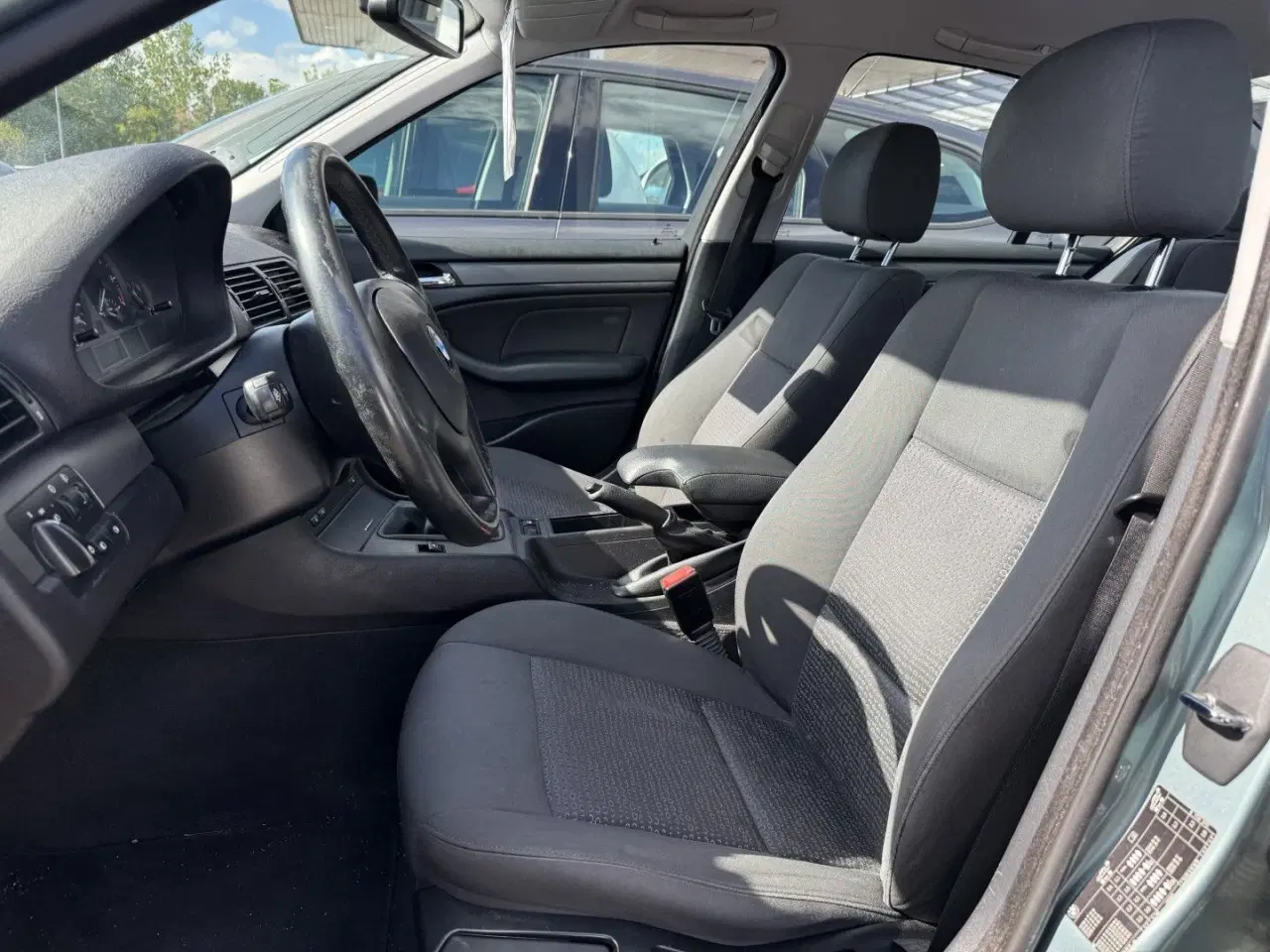 Billede 13 - BMW 318i 143HK