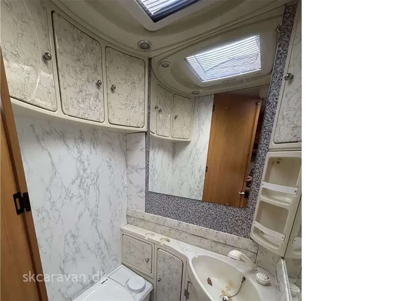 Billede 5 - 2000 - LMC 495 E Winner Luxus   Spar ca. 20.000,-