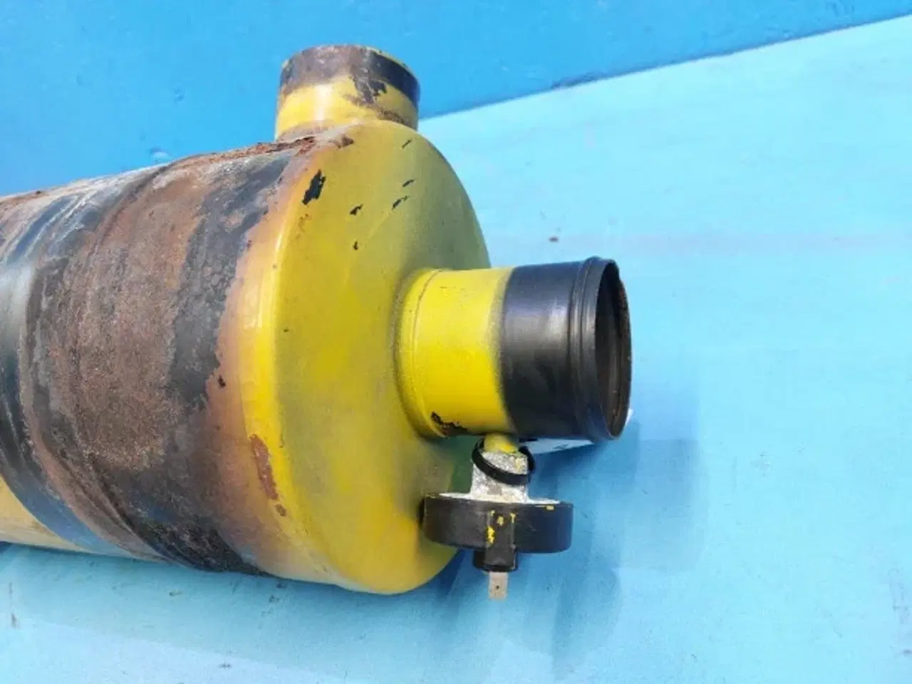 Billede 6 - Kramer 712 Luftfilterhus  0009936501