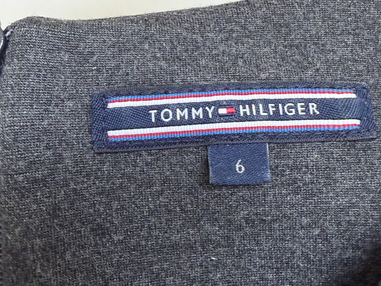Billede 3 - Tommy Hilfiger kjole