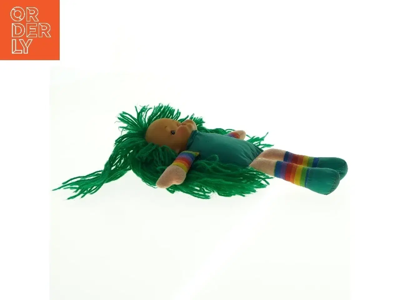 Billede 2 - Stofdukke med grønt hår (str. 26 x 10 cm)