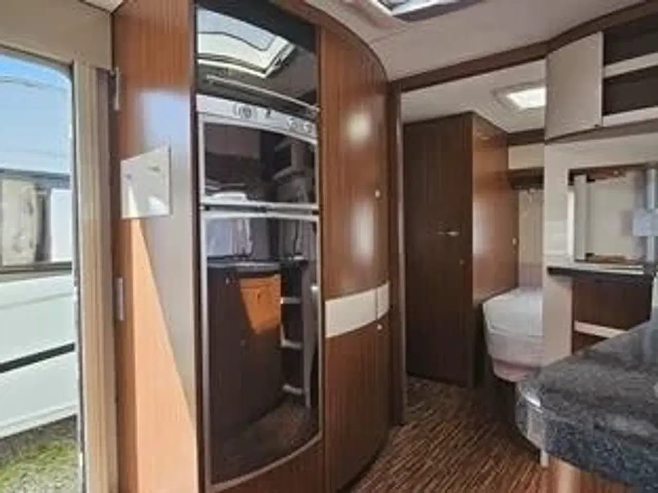 Billede 5 - Hymer Nova S 545 - EFTERÅRSTILBUD SPAR 10.000 NU 119.995