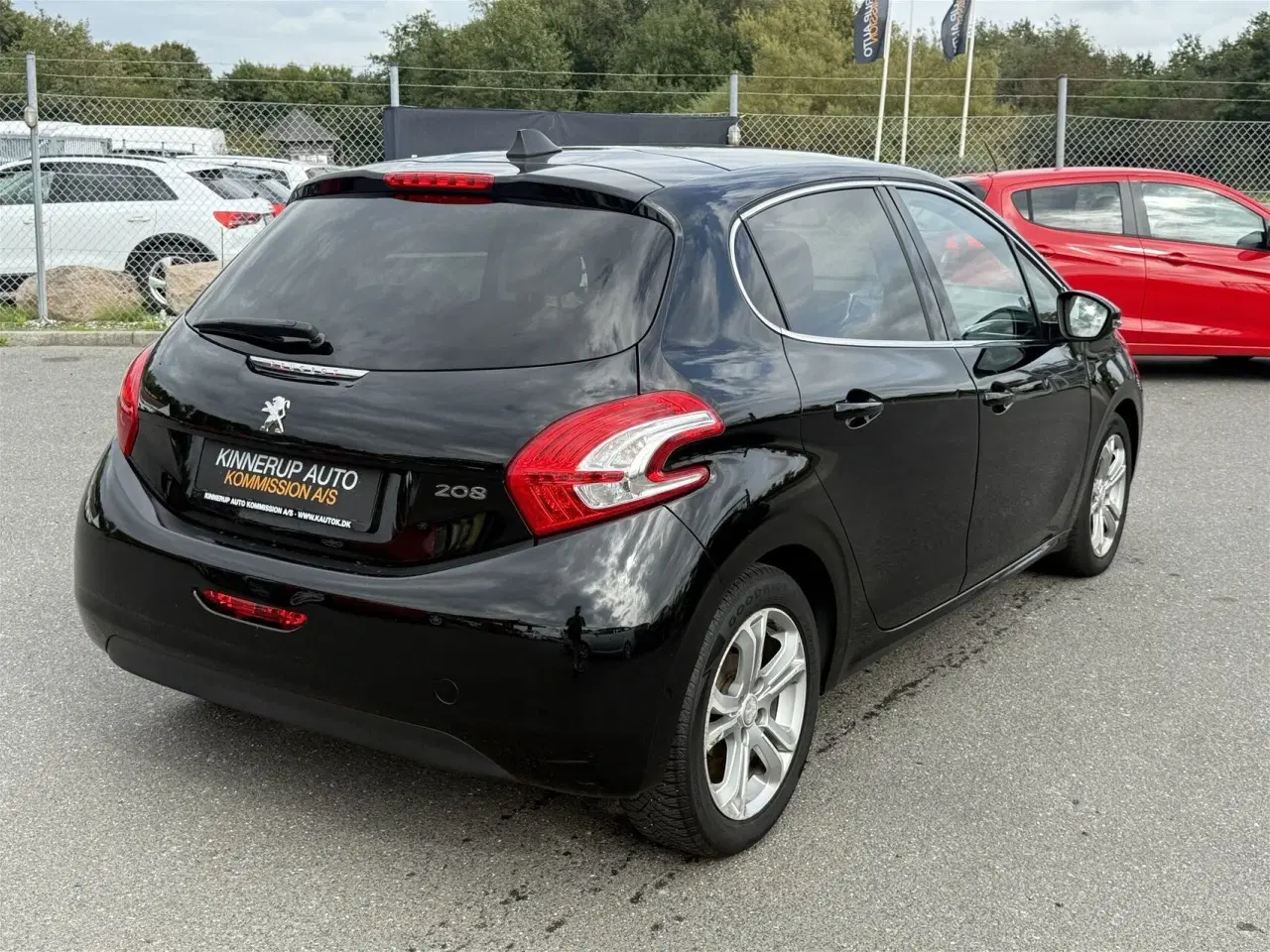 Billede 4 - Peugeot 208 1,2 VTi Allure Sky 82HK 5d