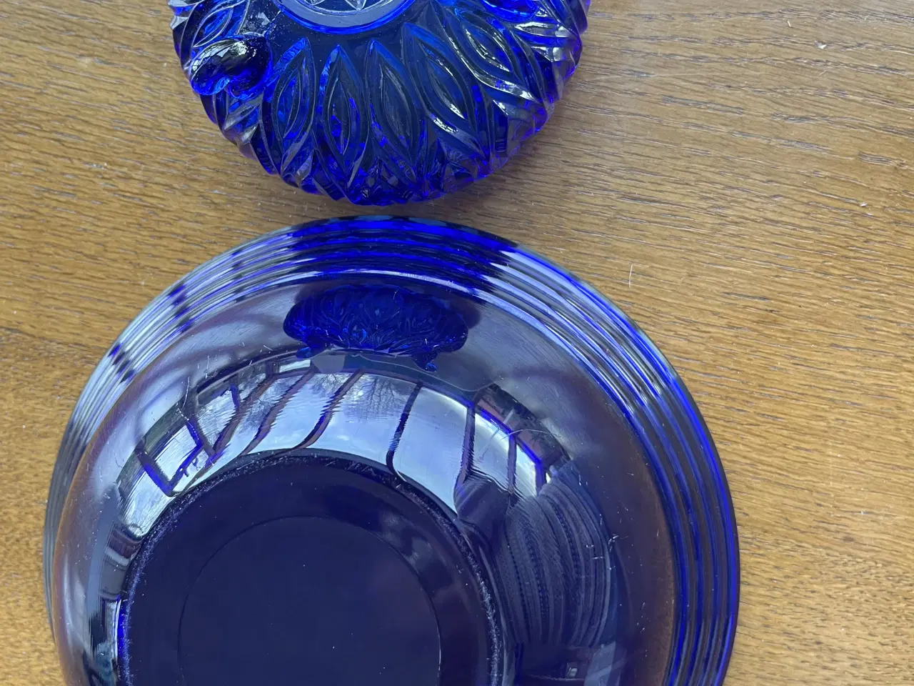 Billede 3 - 2 blå skåle i glas