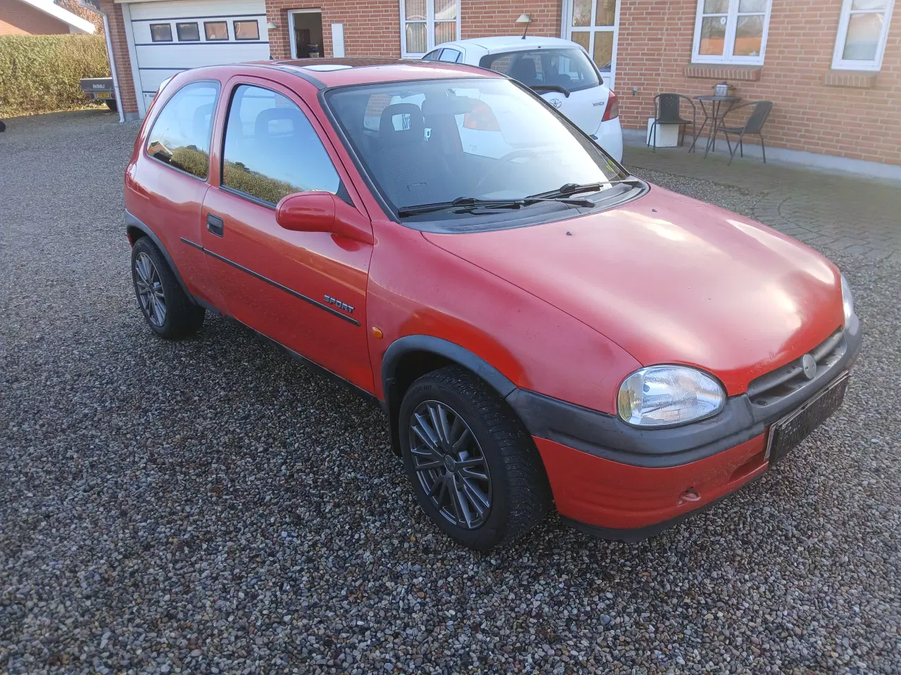 Billede 2 - Opel Corsa 1,4 Sport , Nysynet