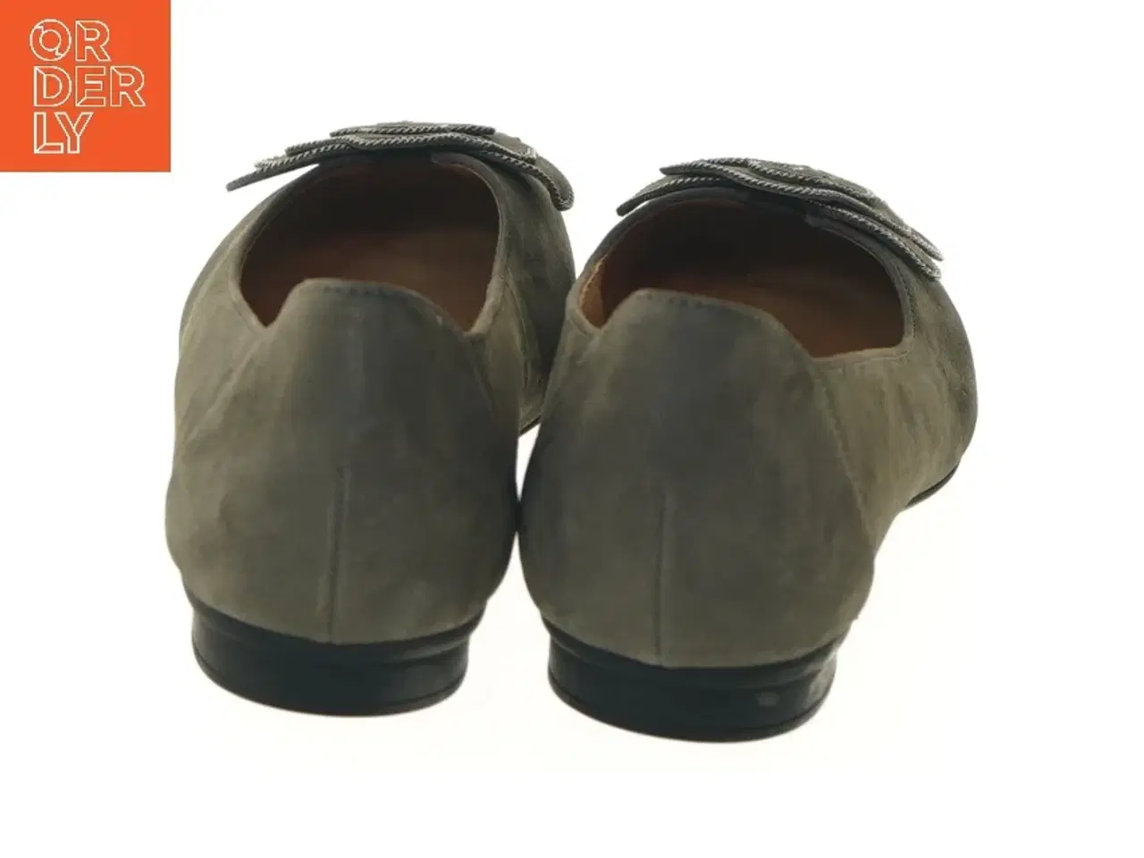 Billede 4 - Gabor damesko med rose dekoration fra Gabor (str. 37 )