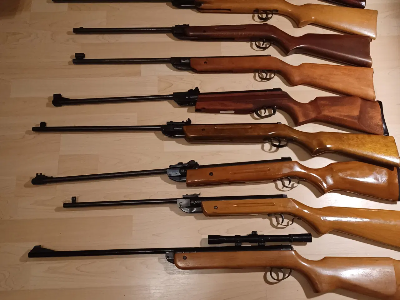 Billede 1 - luftgeværer 9 stk