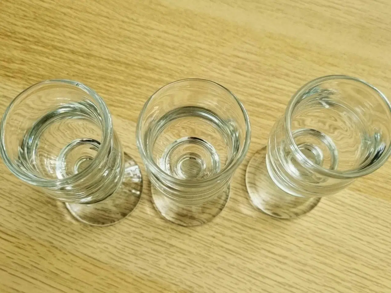 Billede 7 - Holmegård Tivoliglas: 2 ølglas +3 snapseglas 