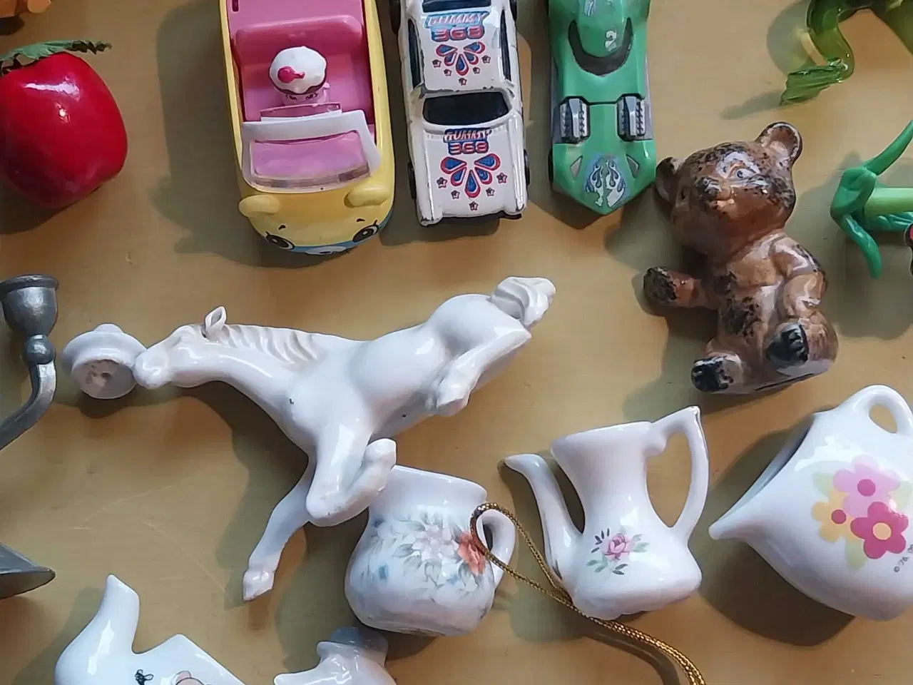 Billede 3 - Sættekasseting, over 100 småting