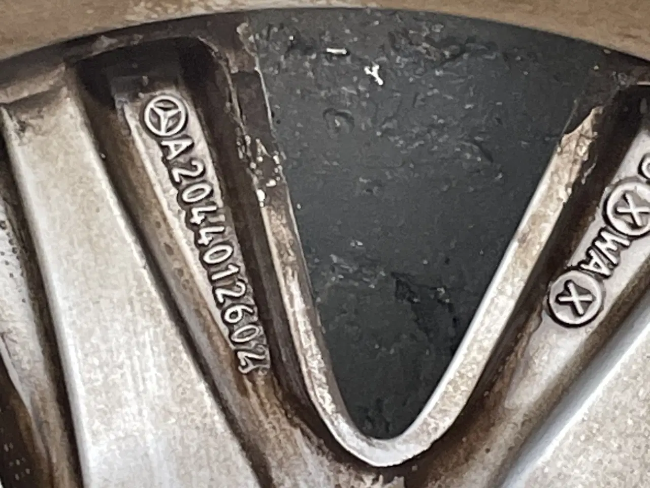 Billede 16 - Fælge med dæk