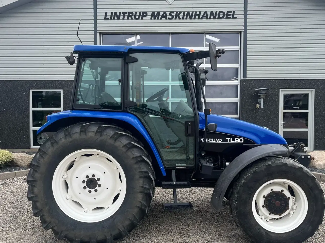 Billede 8 - New Holland TL90 Med frontlift
