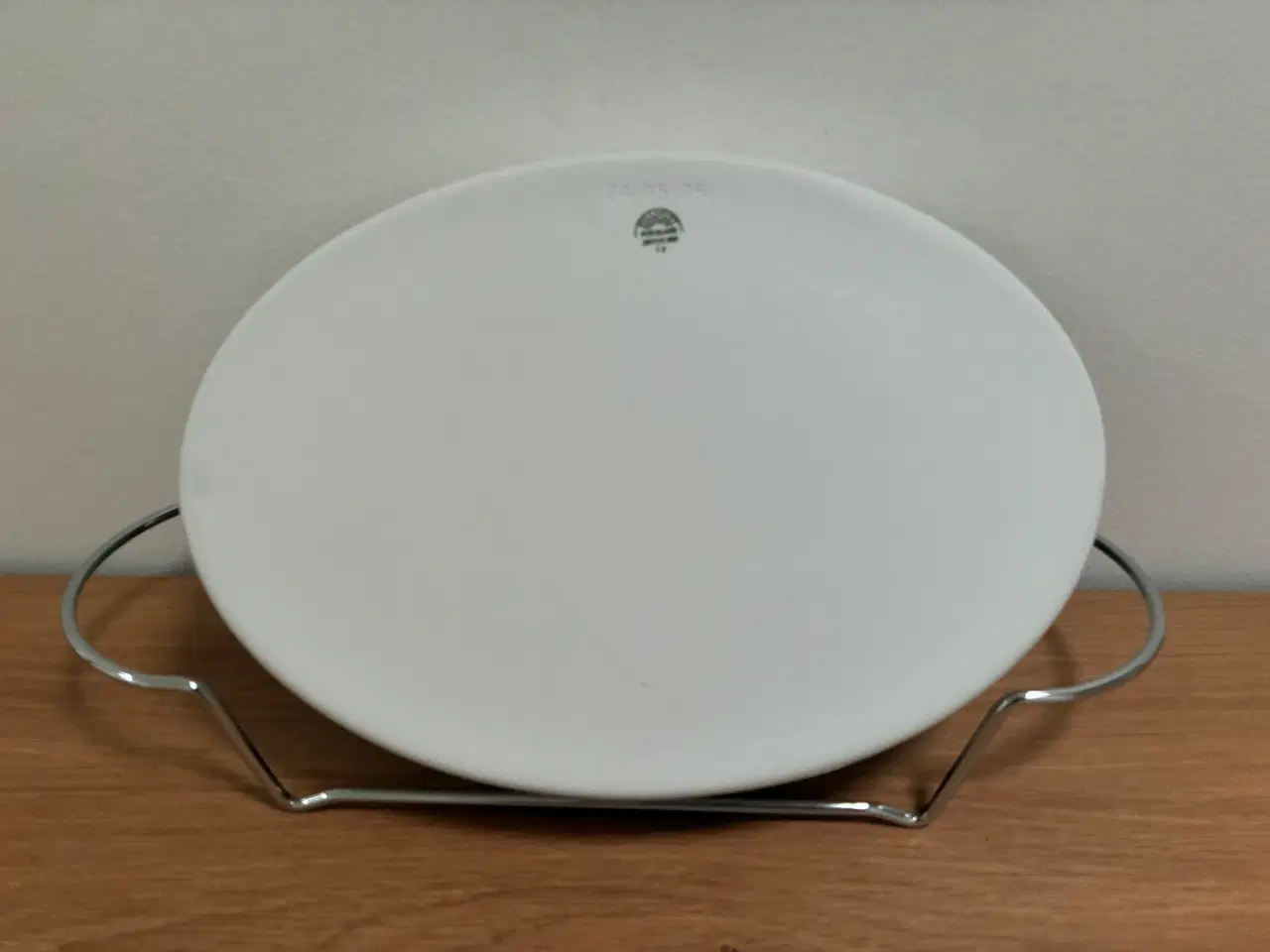 Billede 4 - STORT OVALT PILLIVUYT OVNFAST FAD MED HOLDER