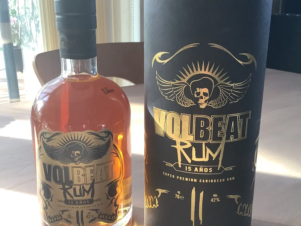 Billede 1 - Volbeat rom vol ll, med æske