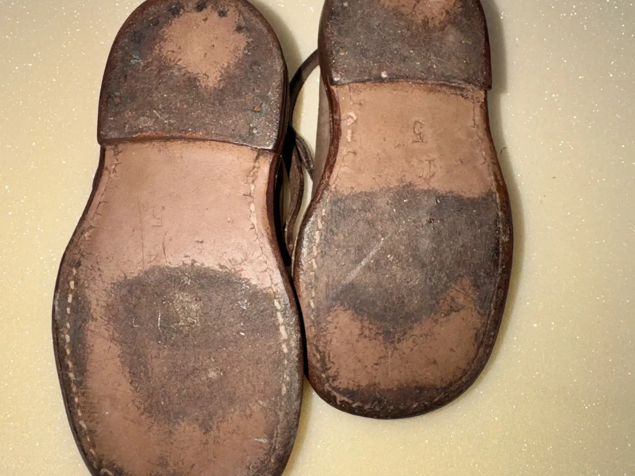 Billede 4 - Min mors barnesko | vintage