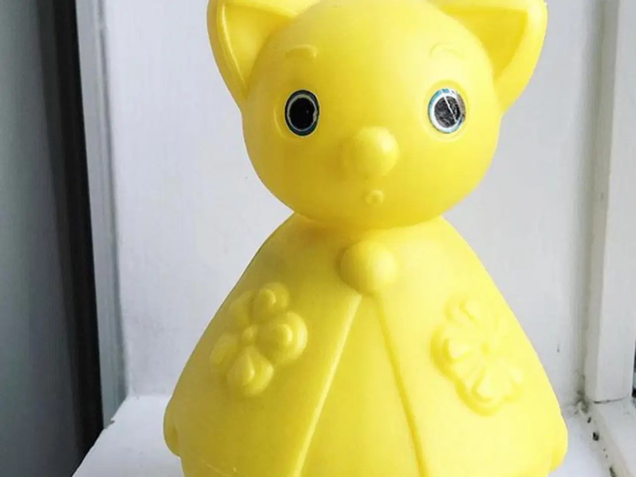 Billede 2 - Retro plastiktumling, gul