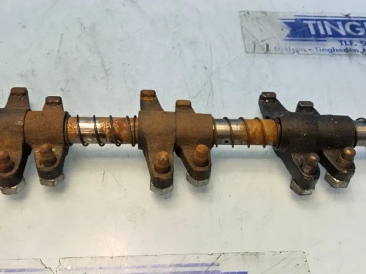 Billede 6 - John Deere  6068   Vippeaksel  RE536260