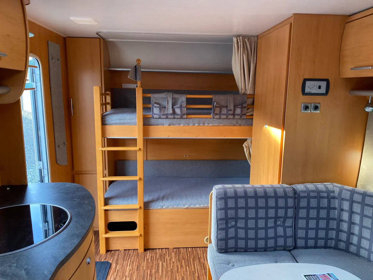 Billede 6 - Hymer Living 560 Køjevogn