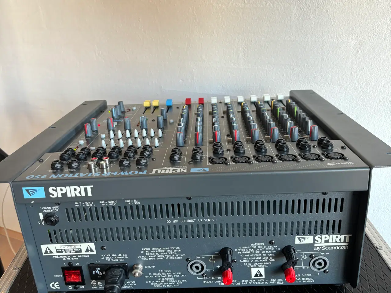 Billede 3 - Soundcraft powermixer og 2 højtalere, SPIRIT og EV