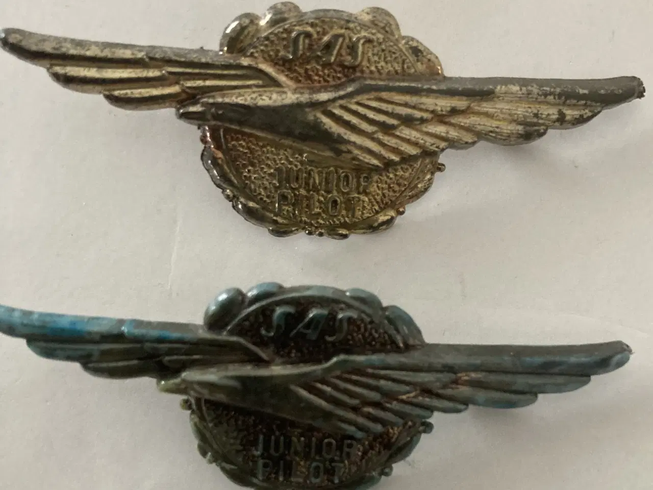 Billede 2 - 9 Flyselskab SAS Junior emblemer