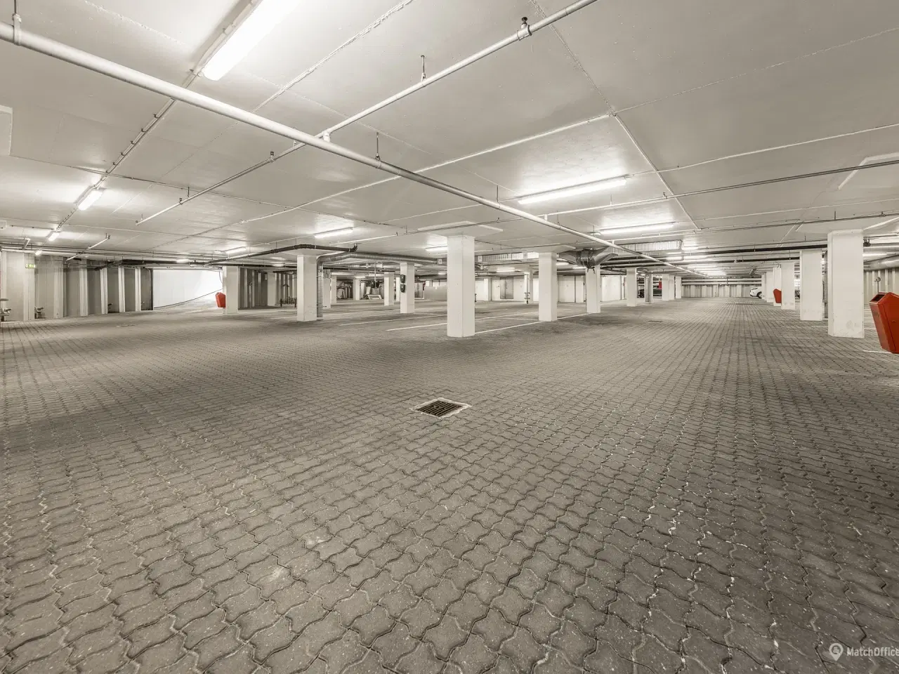 Billede 24 - 2.130 kvm. kontor med kantine. fitness, skiltemulighed, Metro, S-tog, parkering m.m.