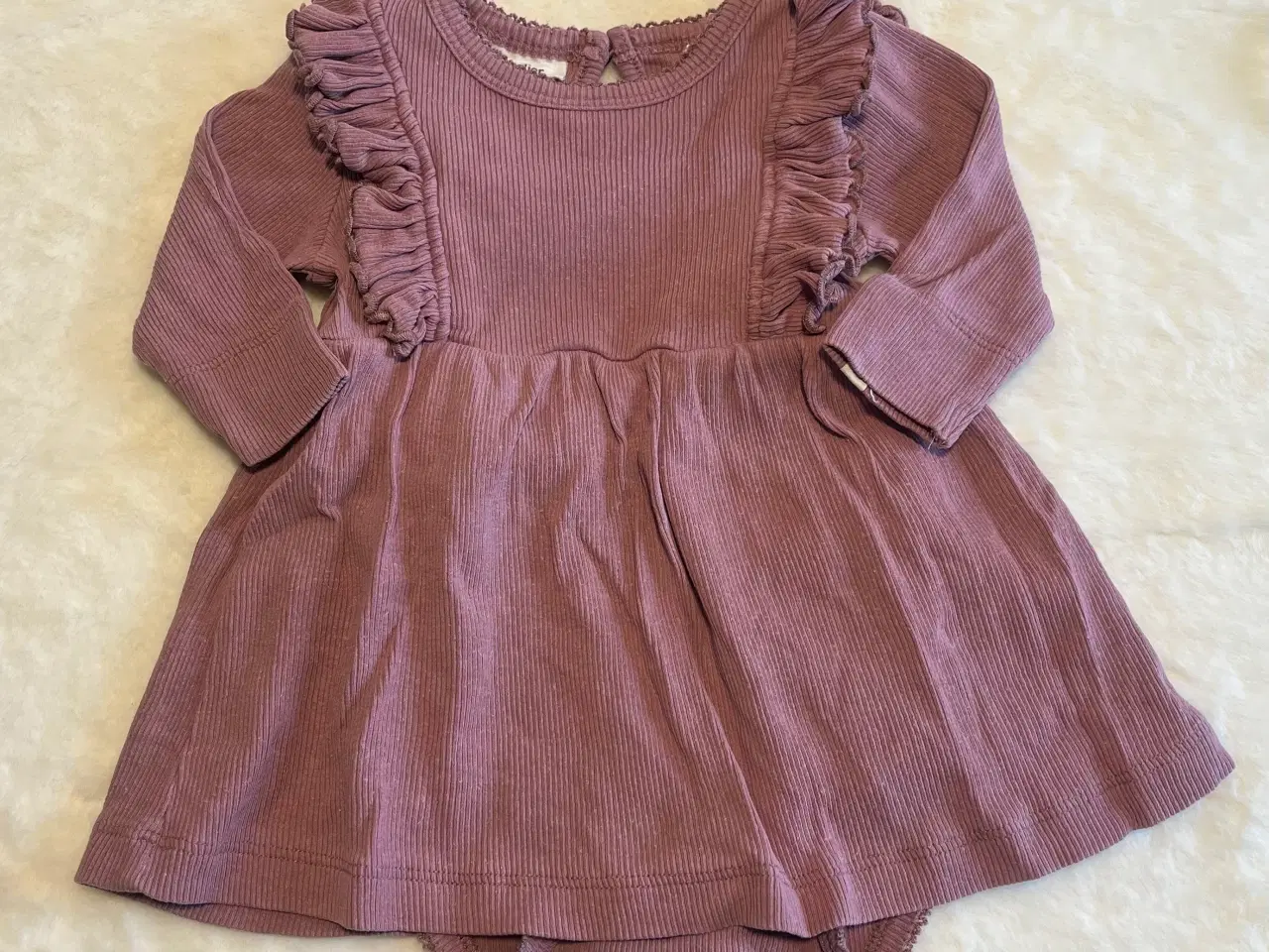 Billede 10 - Tøjpakke str 50/56