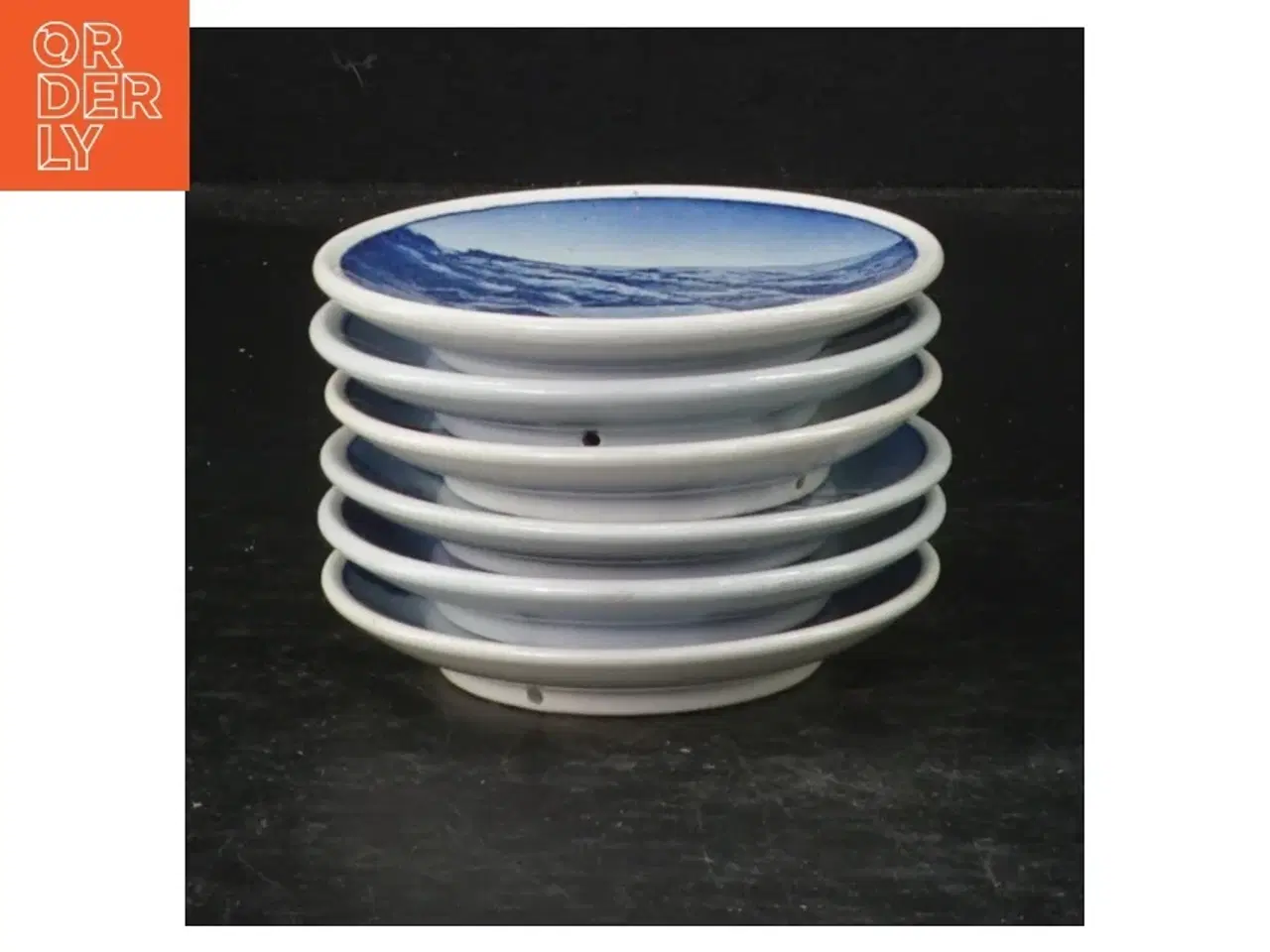 Billede 1 - Blå dekorative vægplatter fra Royal Copenhagen (str. Ø 8 cm. 6 styk)