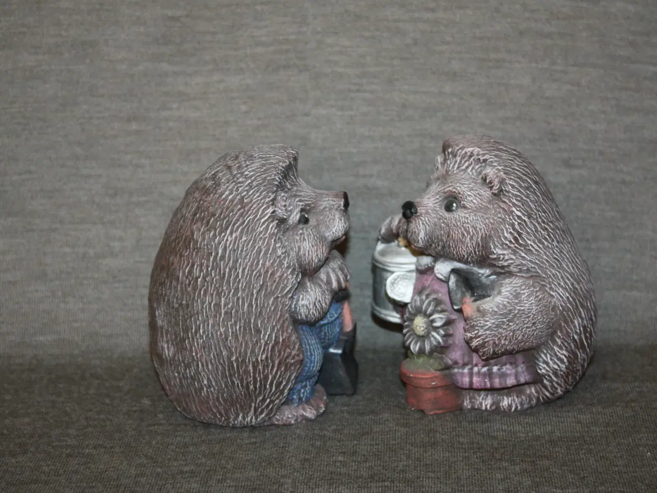 Billede 3 - Pindsvin figur i keramik Igelpapa und Igelmama