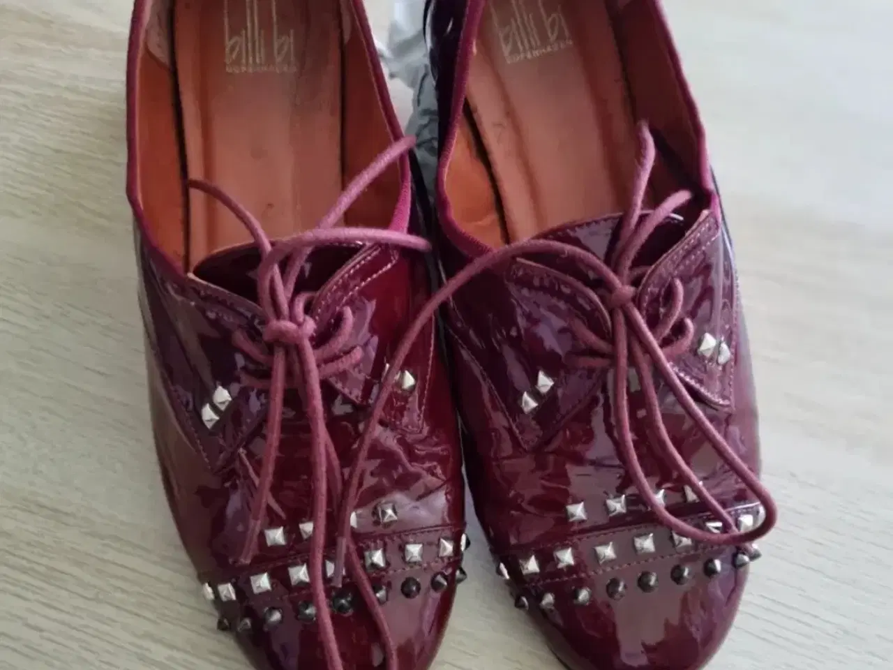 Billede 8 - Billi Bi flade læder/laksko med nitter