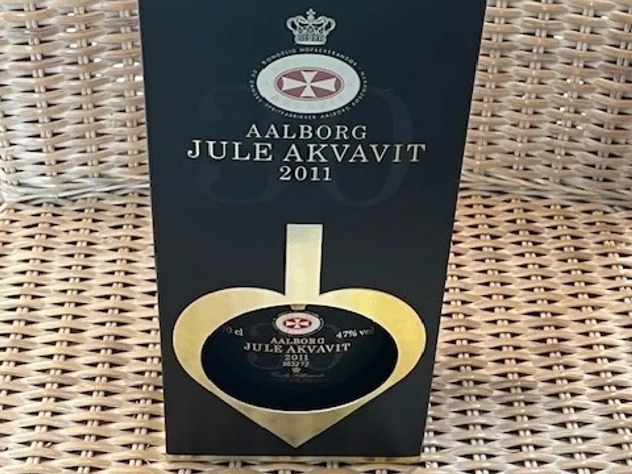 Billede 10 - Aalborg Jule Akvavit – samling af 19 årgange (1881