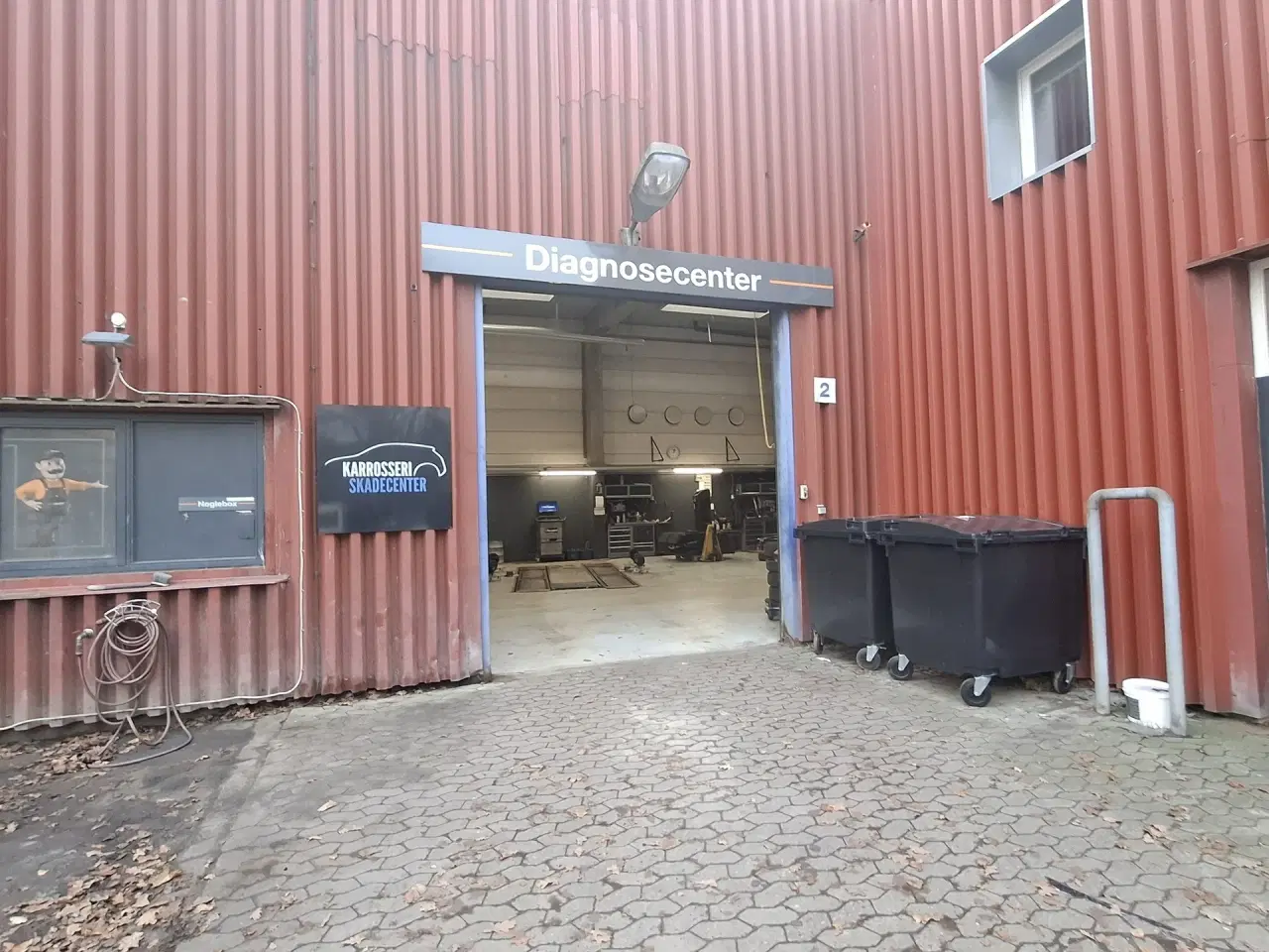 Billede 14 - AUTOVÆRGSTED eller Lager med store Port Centralt beliggende ved 2 motorvejstilkørsler.