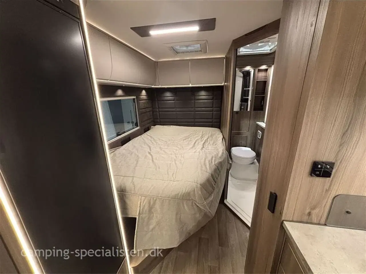 Billede 11 - 2026 - Kabe Novum C720 LXL   Kabe Novum