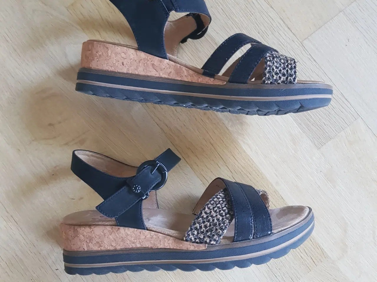 Billede 1 - Dame sandaler