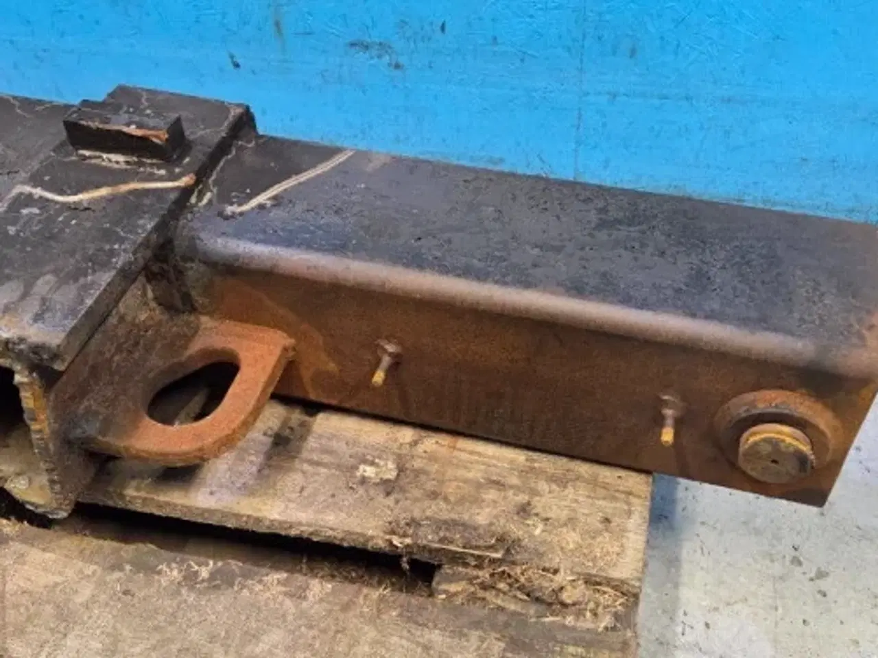 Billede 7 - New Holland LB110 Støtteben 85818850