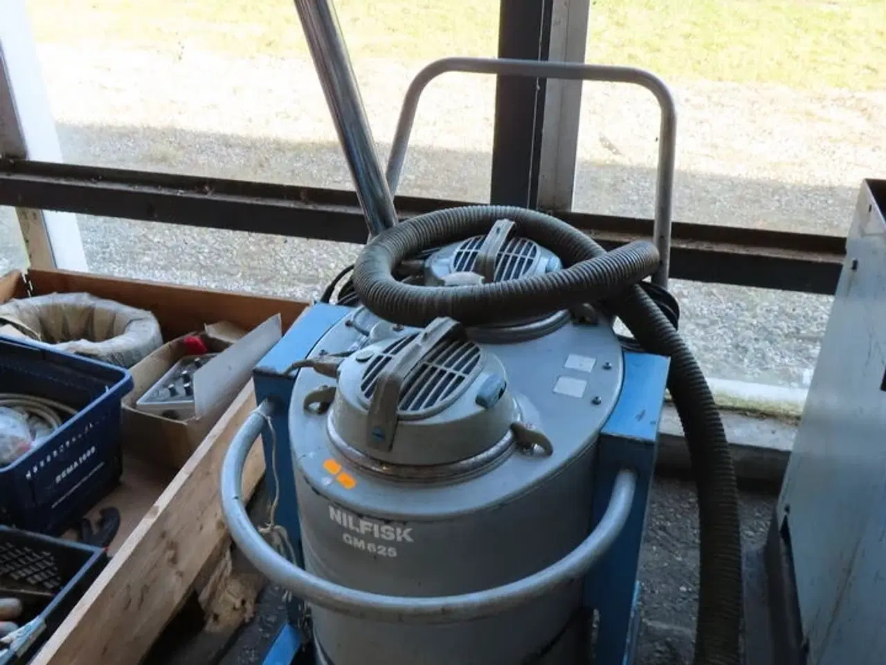 Billede 7 - Støvsuger, NILFISK GM 625