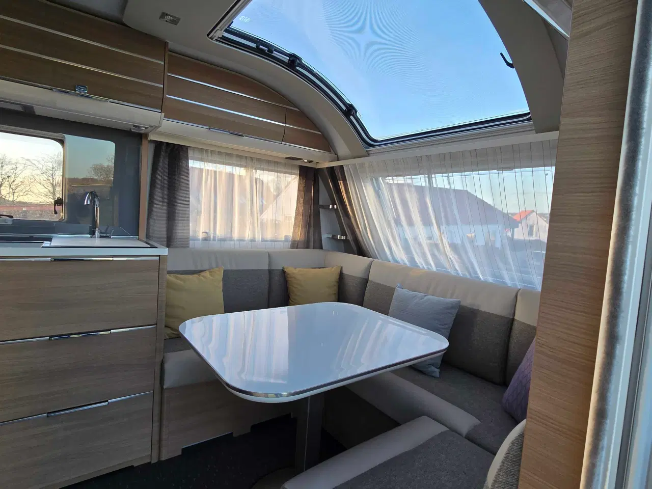 Billede 3 - Campingvogn Adria Adora 472 UP