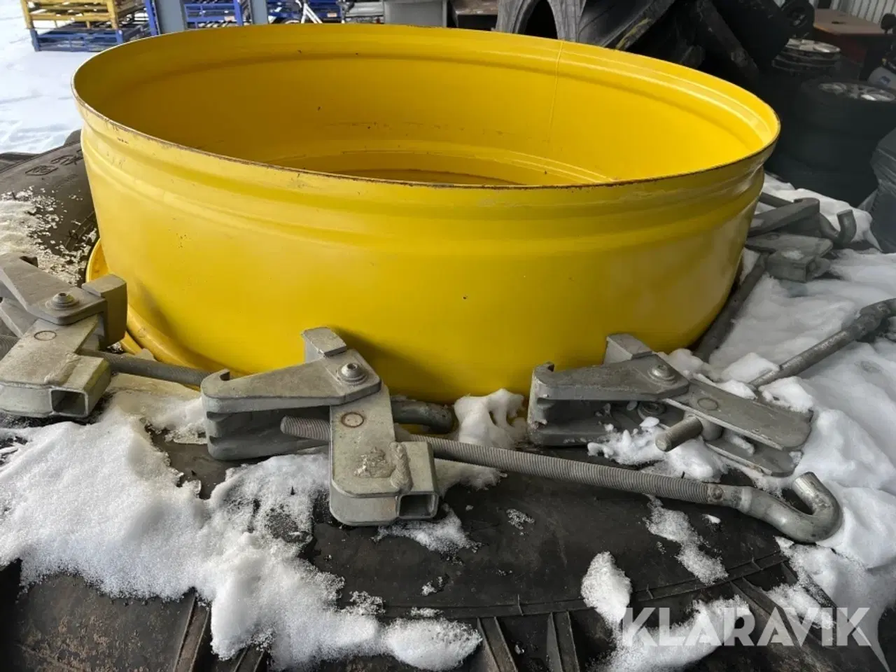 Billede 11 - Tvillinghjul John Deere bag 620/70-42 med låse 2 styk