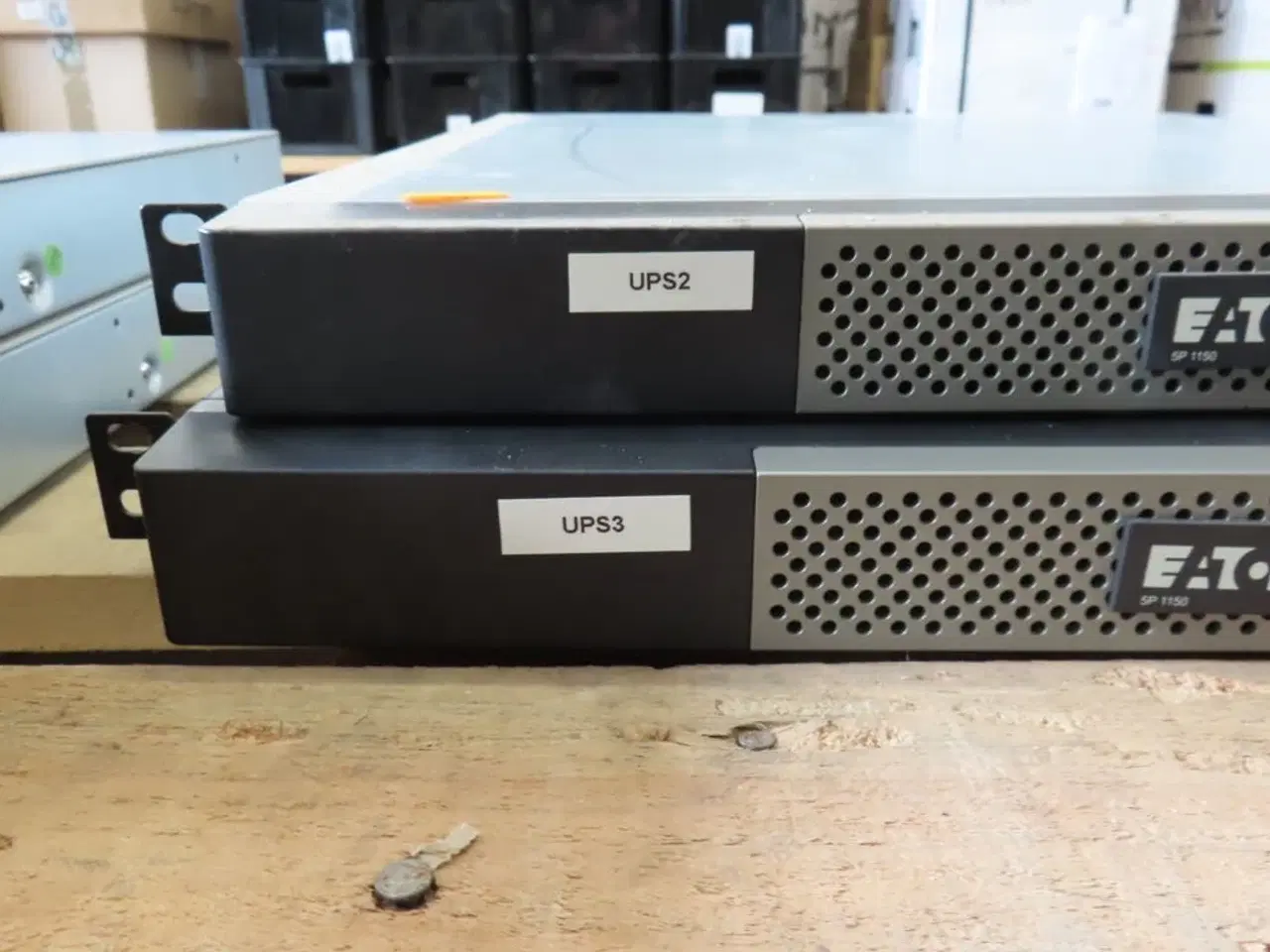 Billede 2 - 2 stk. UPS EATON 5P 1150 (Forsendelse ikke muligt)