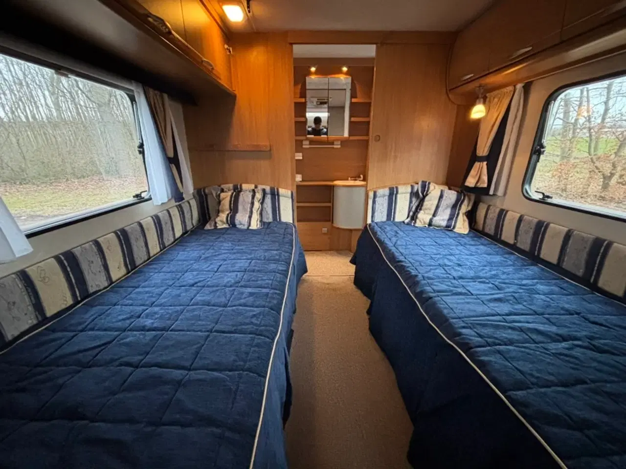 Billede 11 - Kvalitetsvogn med aircon, centralvarme og mover