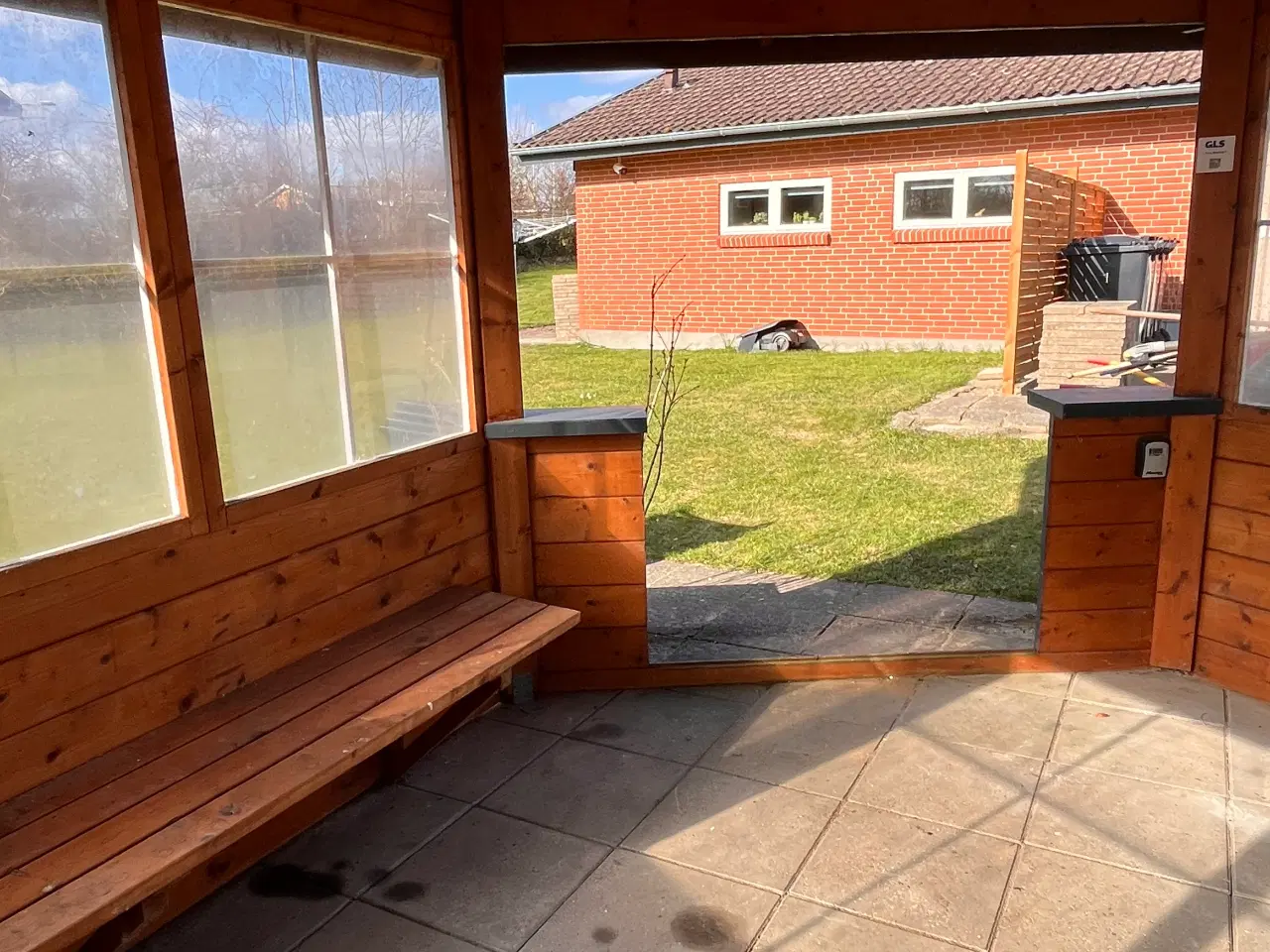 Billede 5 - Stor pavillon/ bålhytte sælges