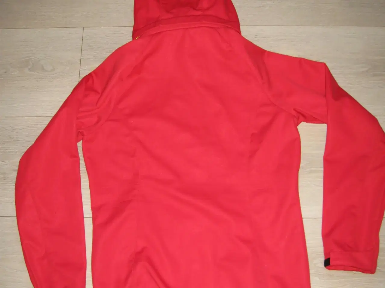 Billede 2 - Just Softshell dame str 40