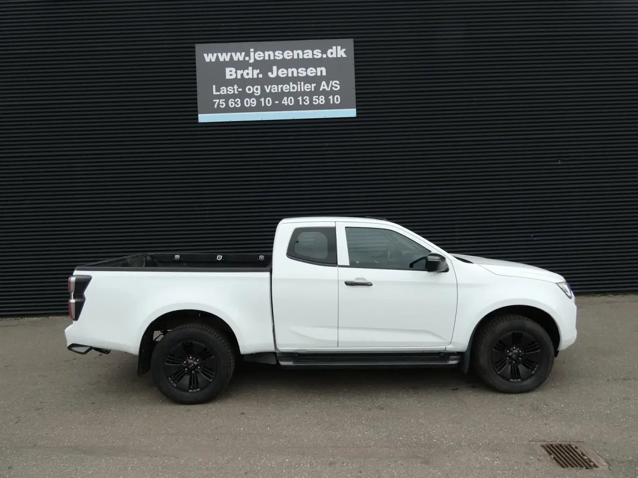 Billede 2 - Isuzu D-max Extended Cab 1,9 D Exclusive 3ton 4WD 163HK Pick-Up 6g Aut.