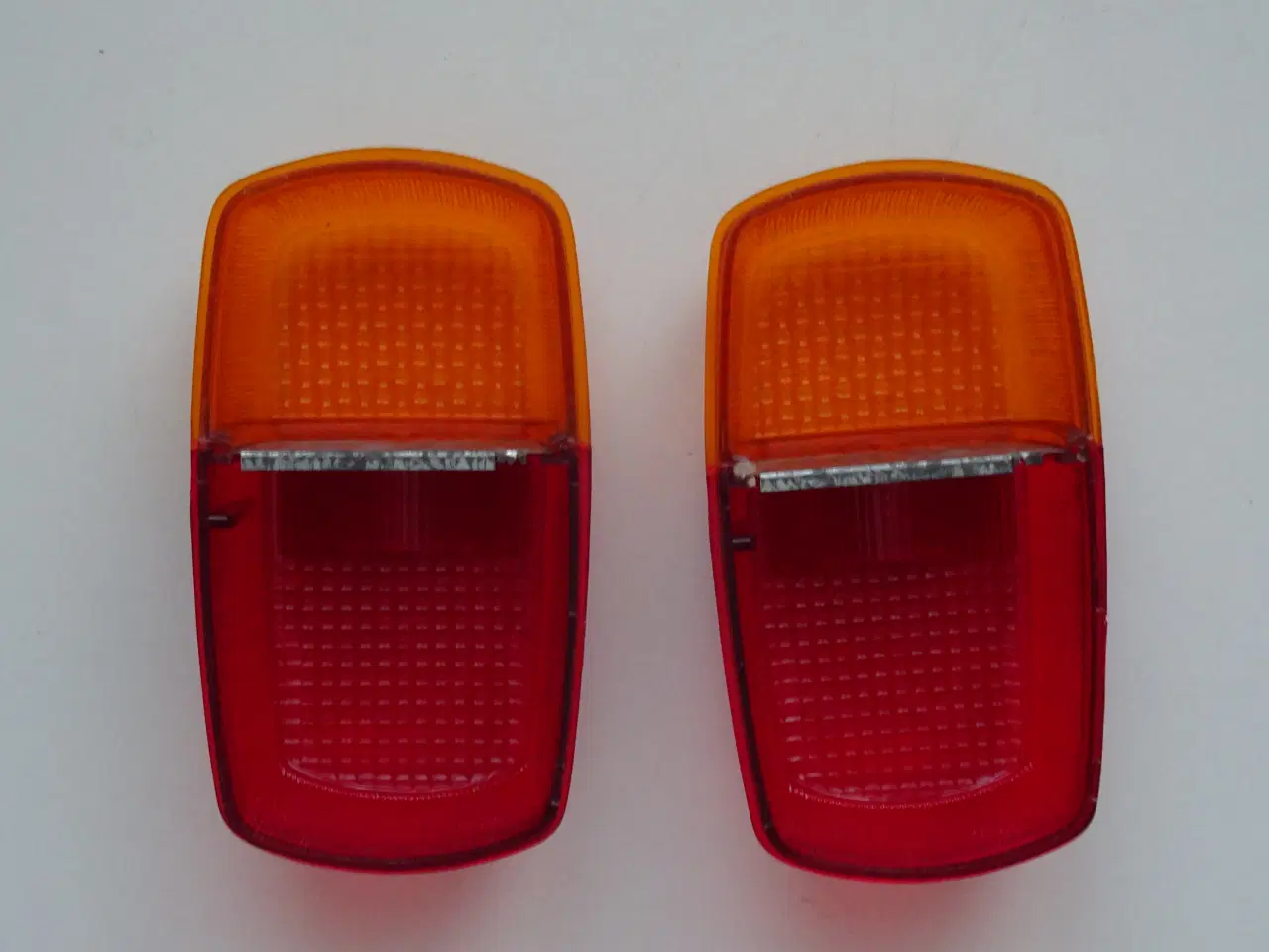 Billede 3 - MKP campingvogn nye baglygter,nr pladelys,sidelys