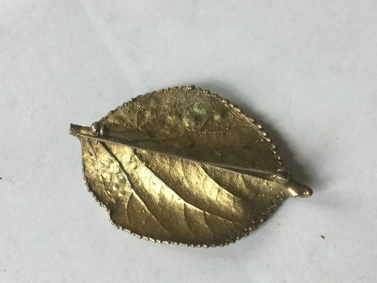 Billede 2 - Guldbelagt broche