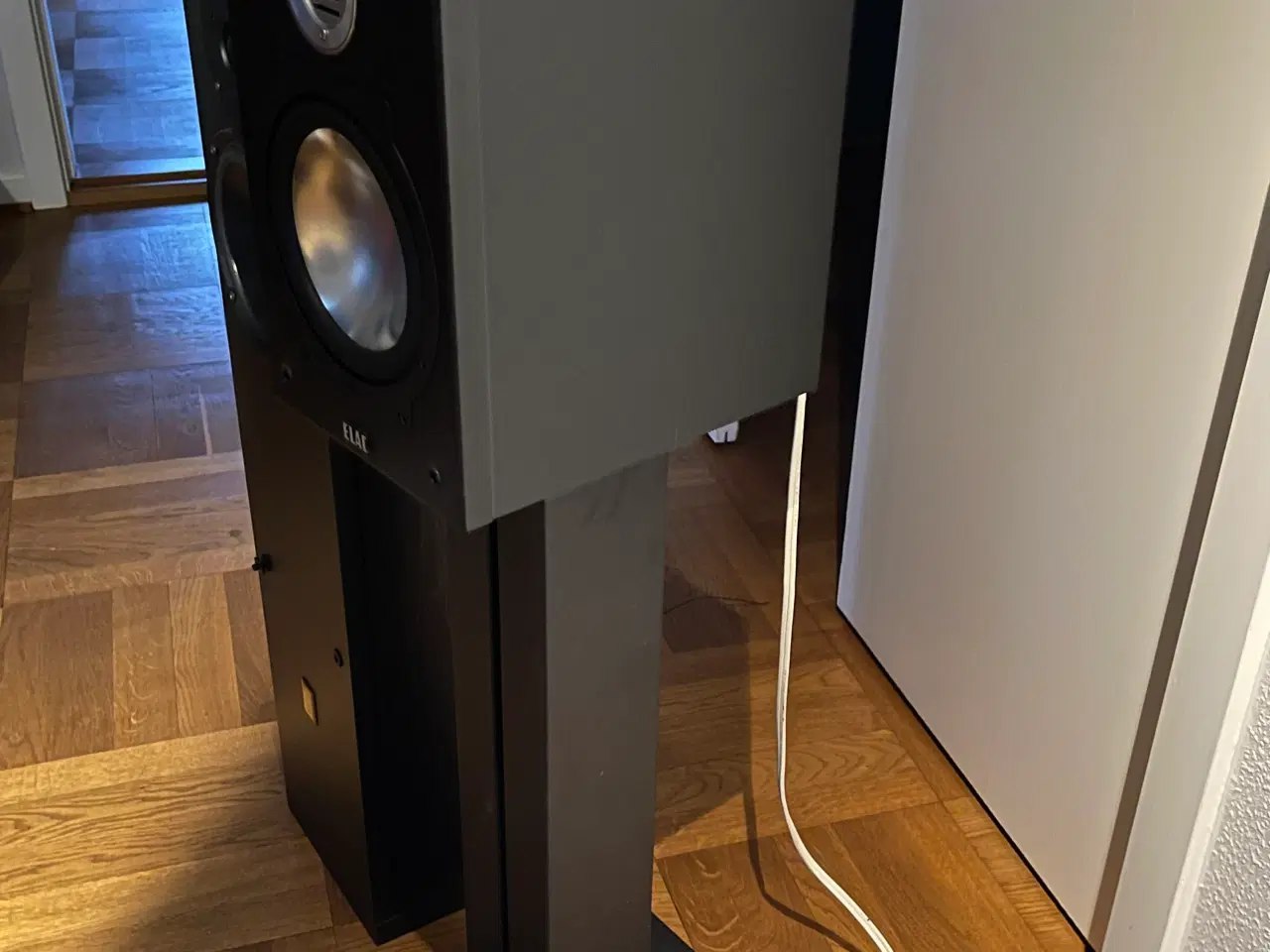 Billede 5 - Solide Højtalerstandere Bowers & Wilkins Stav24